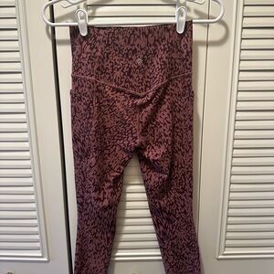 Athleta 7/8 Salutation Stash Pocket